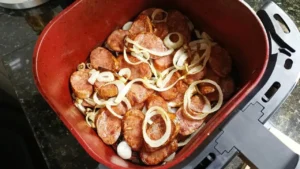 Linguiça Cebolada na Air Fryer: Receita Fácil e Saborosa