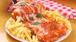 Parmediana de Frango com Batatinhas Fritas