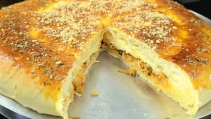 Pastelão de Frango com Bacon: Receita Fácil e Saborosa