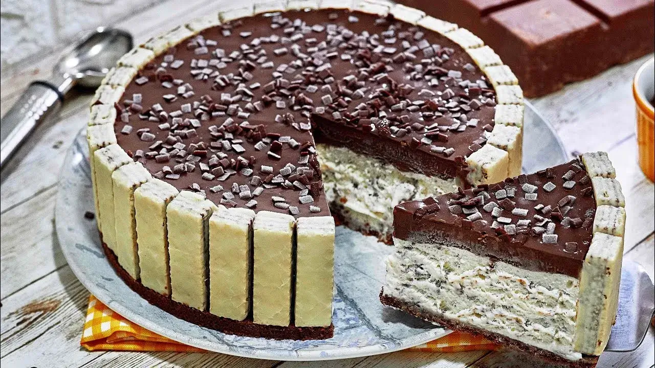Torta de Sorvete com Waffle: Vem Aprender a Fazer