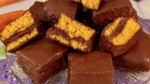 Bolo de Cenoura com Brigadeiro e Cobertura de Chocolate