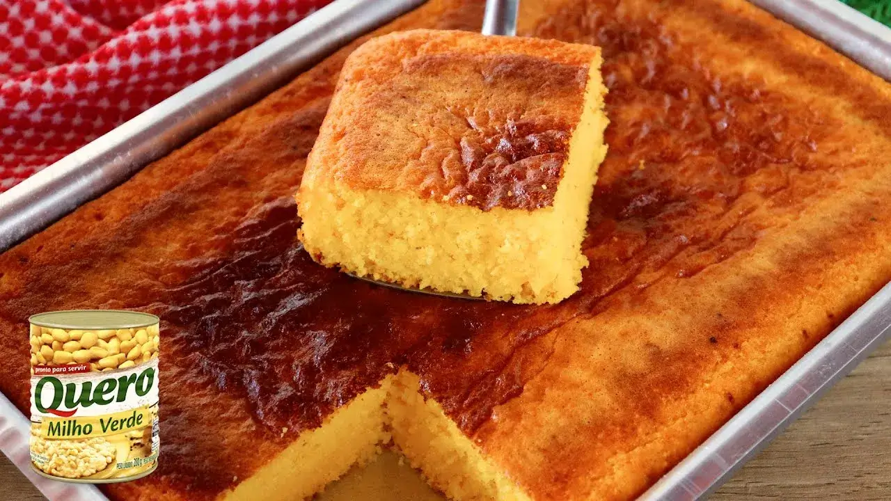O bolo de milho de latinha é uma opção prática e deliciosa para o café...