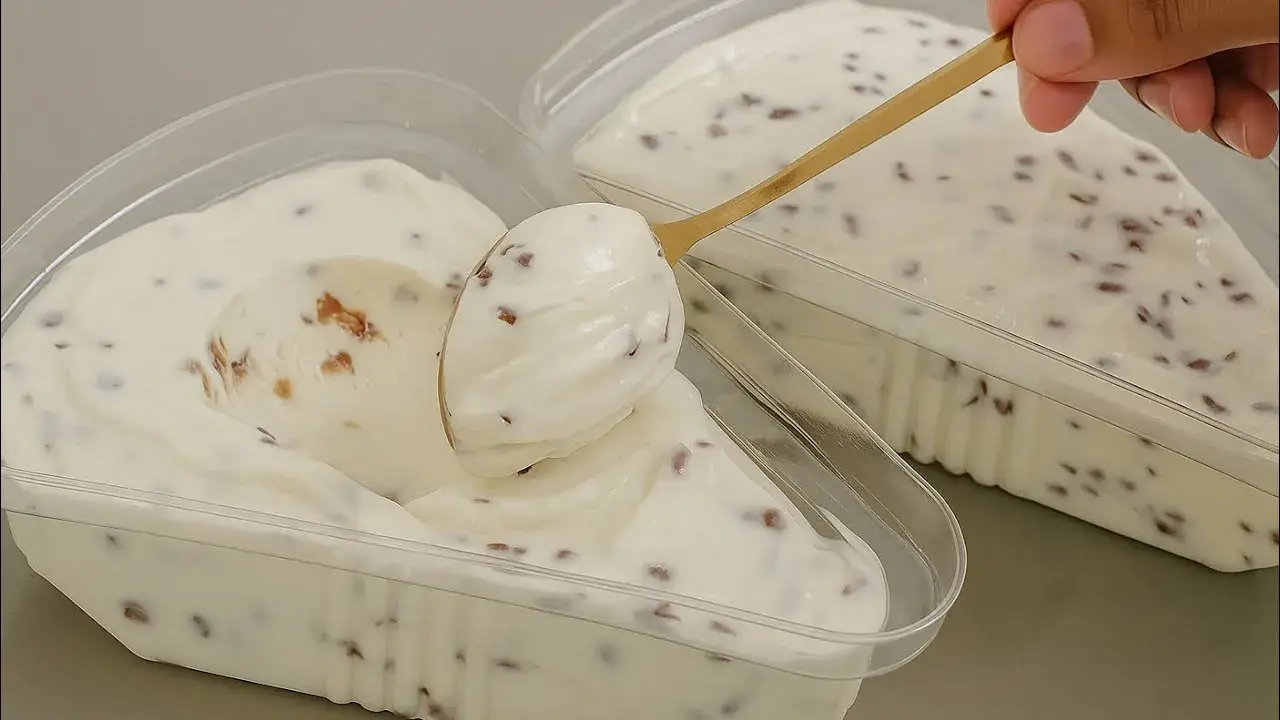 A Moça Gelada é uma sobremesa prática e deliciosa, perfeita para servir gelada em potinhos...