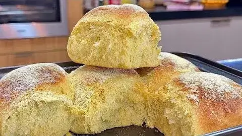 O pão de milho é uma receita prática e deliciosa, perfeito para o café da...