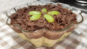 Bombom de Uva na Travessa: Receita Cremosa e Fácil
