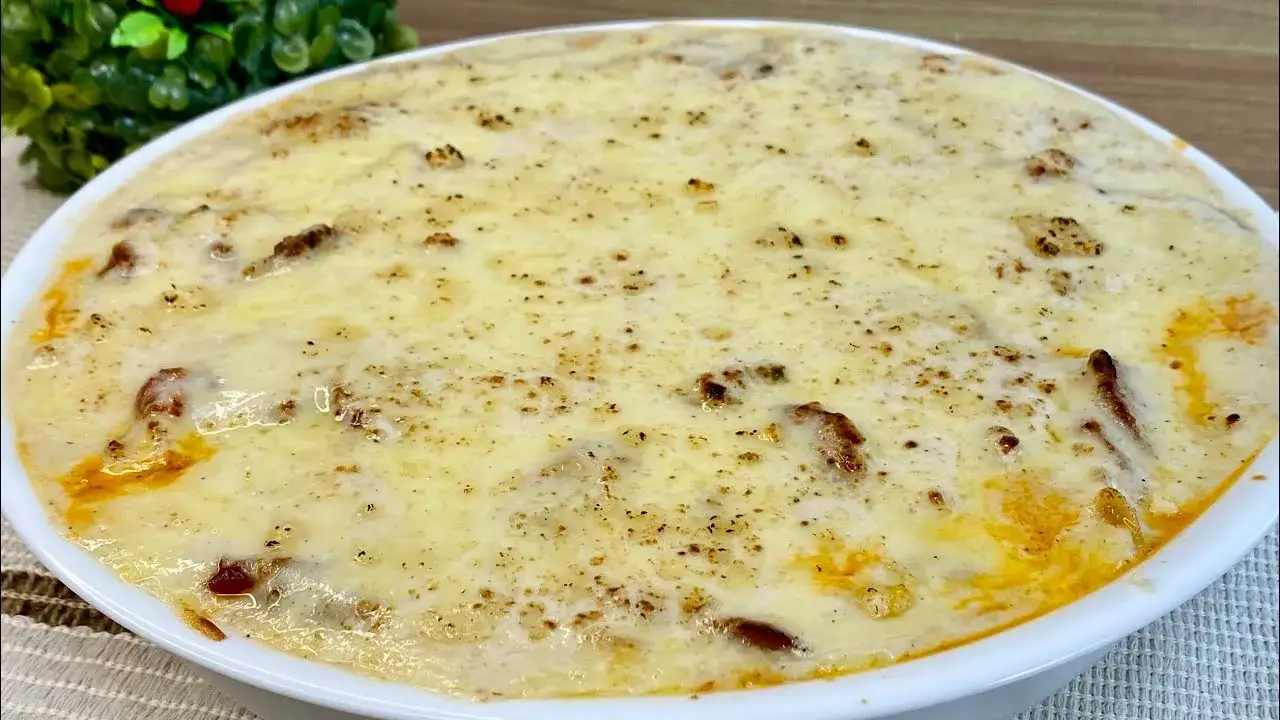 Macarrão cremoso de forno: receita de macarrão cremosa e prática para o dia a dia