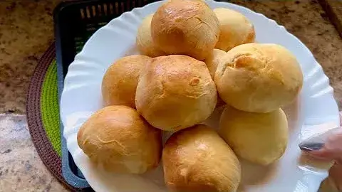 Pão caseiro na airfryer que fica macio e delicioso