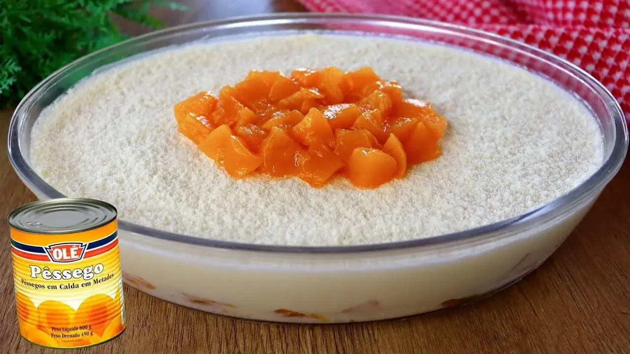 Sobremesa de Pêssego Cremosa Gelada para o Natal