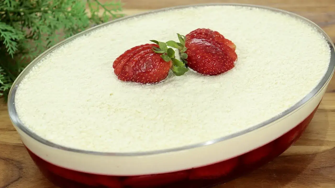 Sobremesa de gelatina com mousse que chama atenção no primeiro olhar