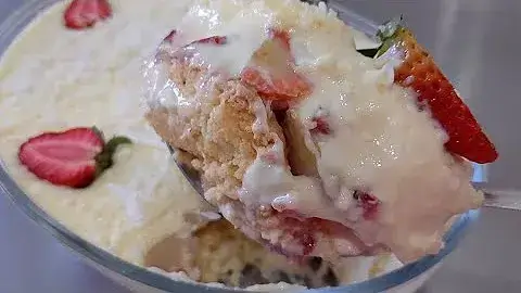 Sobremesa de morango cremosa: Receita fácil para surpreender no Natal