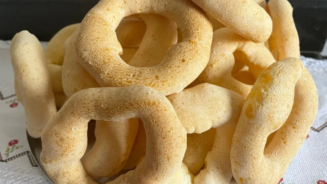 Biscoito de Polvilho Sem Glúten e Sem Lactose Fácil e Econômico