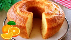 Bolo de Laranja com 2 Ovos Fofinho e Úmido com Calda Simples