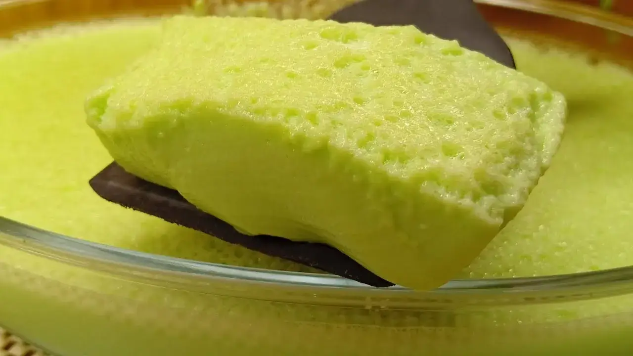 Gelatina Cremosa Fácil e Econômica para Servir Gelada