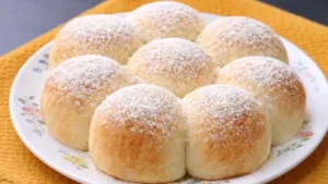 O pãozinho sem sova é ideal para quem quer preparar um pão caseiro macio e...