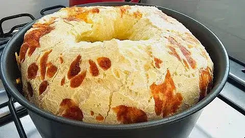 Bolo de Polvilho Crocante por Fora para o Café da Tarde