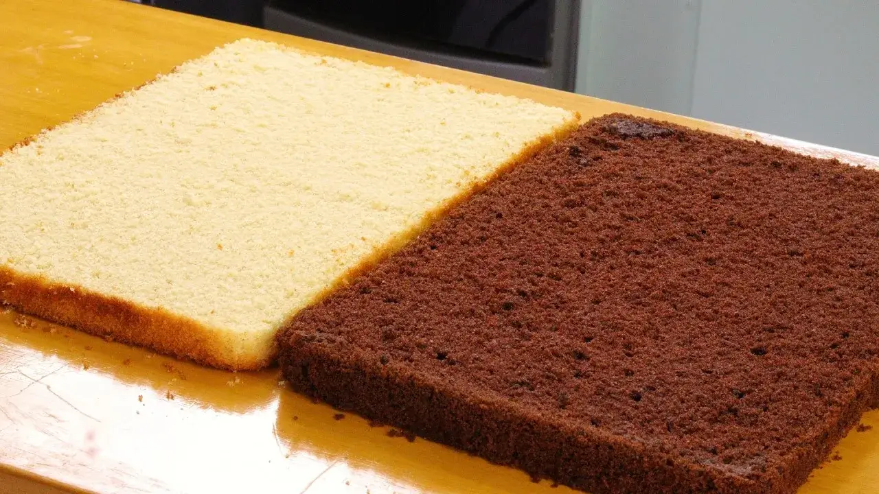 Massa Amanteigada para Bolo Recheado Fofinha com Versão Branca e Chocolate