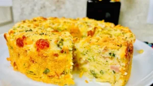 Torta de Arroz Cremosa de Liquidificador: Aproveite o Arroz Cozido e Faça um Lanche Delicioso
