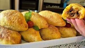 Bolinho de Aipim Assado: Fica Dourado e Muito Cremoso