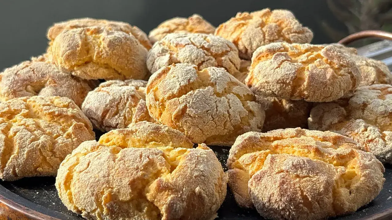 Broinhas de fubá com leite e erva-doce: Receita caseira fácil e fofinha