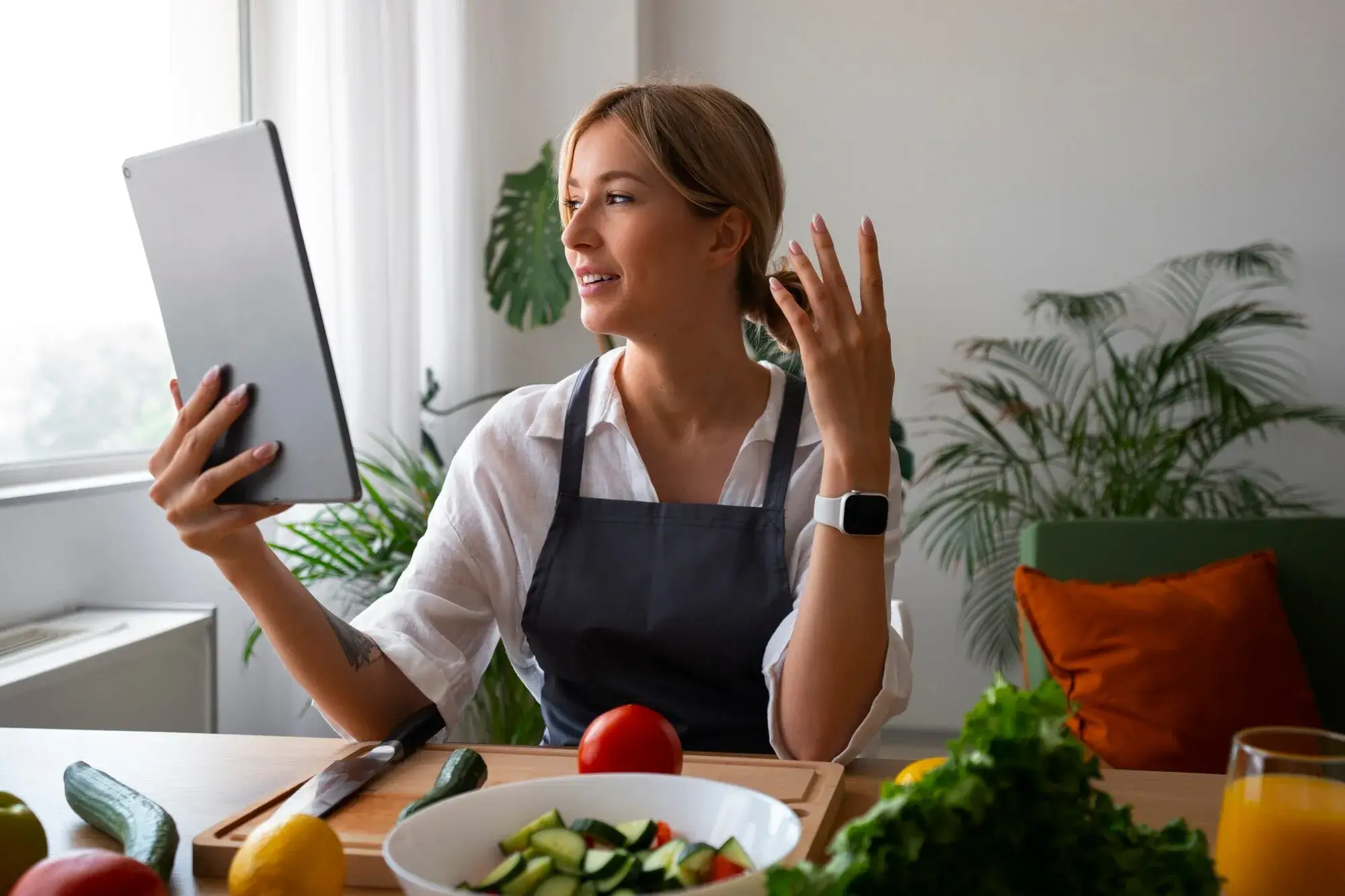 Marketing sensorial na cozinha: como aromas influenciam o apetite e o humor