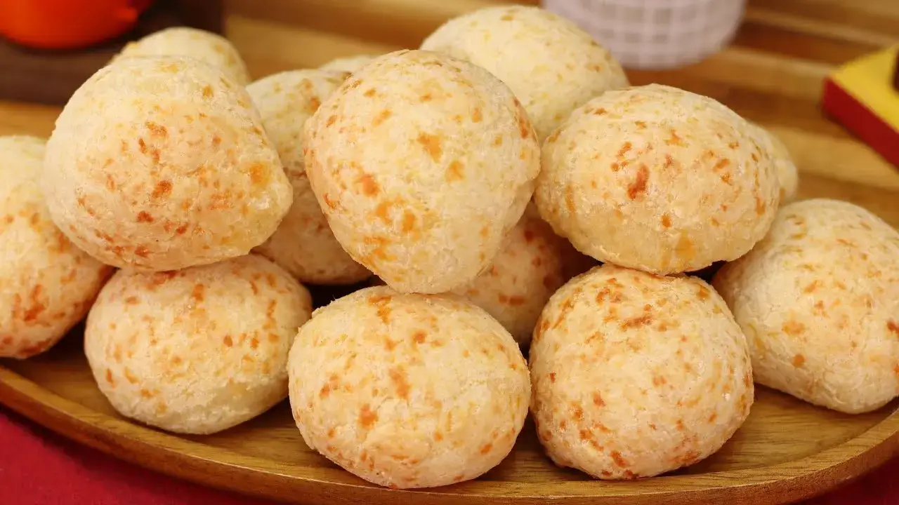 Pão de Queijo Caipira Fofinho para Fazer em Casa e Congelar