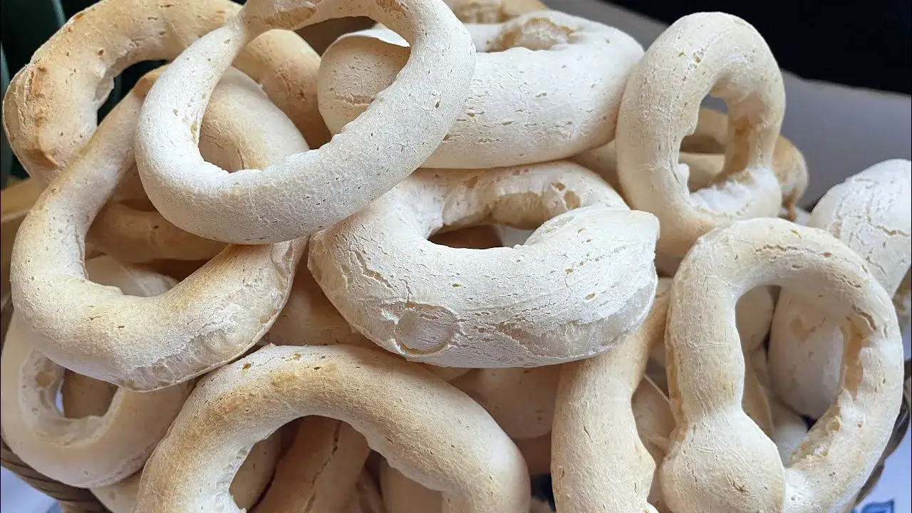 Biscoito de Polvilho Crocante para o Café da Tarde que Rende Muito