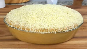 A coxinha de travessa é uma versão prática da coxinha clássica, ideal para servir em...
