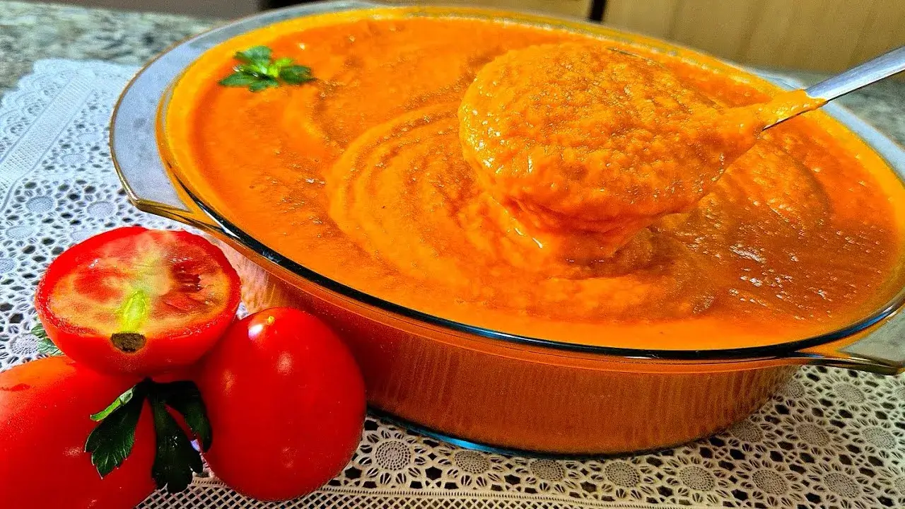 Molho de tomate caseiro assado: Receita simples, encorpada e cheia de sabor