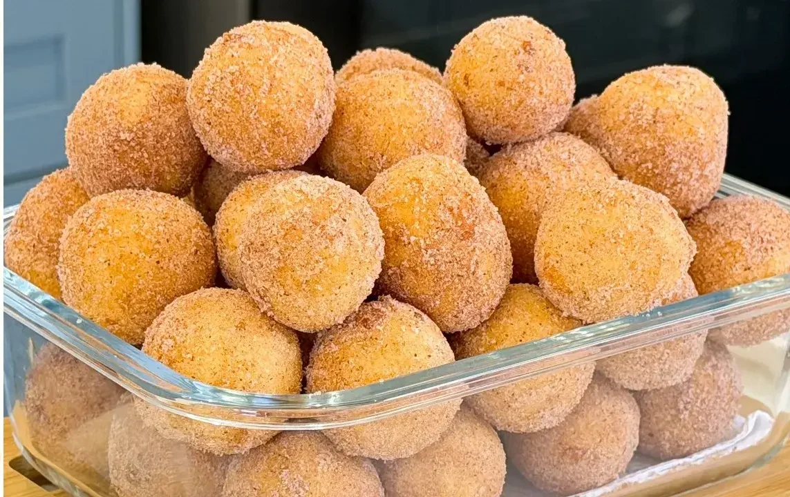 Bolinho de Chuva Sem Glúten Fofinho para Acompanhar o Café