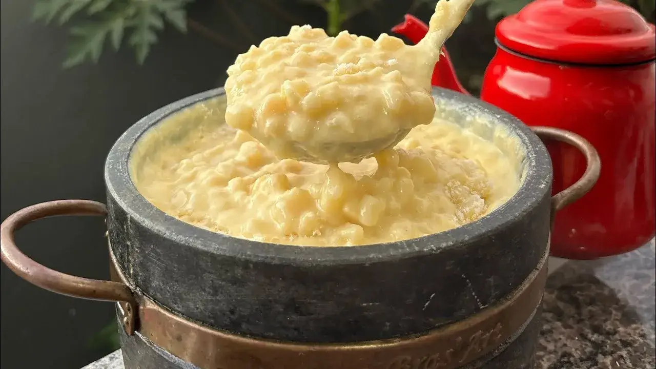 Canjica com Curau Cremosa: A mistura de milho que deixa a canjica ainda mais gostosa
