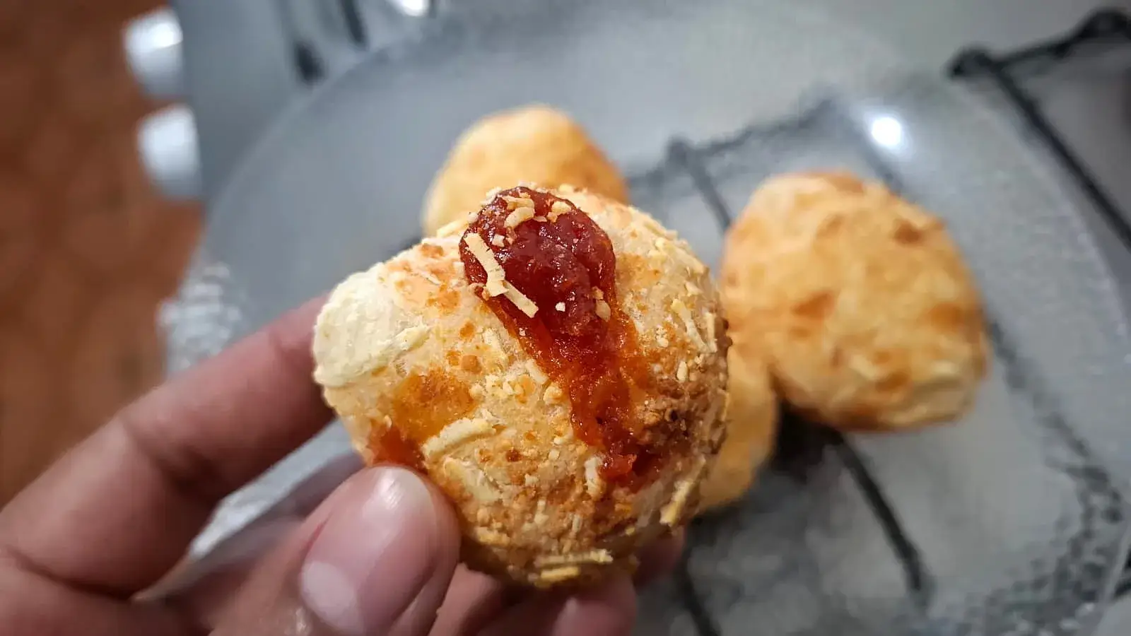 Pão de Queijo com Goiabada: Macio, Saboroso e Fácil de Fazer