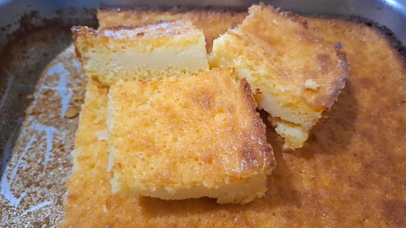 Bolo de Fubá Cremoso Bem Caseiro e Fácil de Fazer